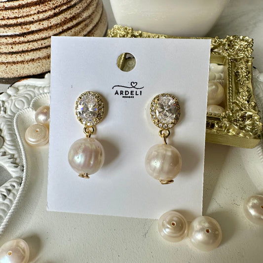 “Lorraine” 90 Real Gold Plated Brass Zircon Freshwater Pearl Stud Earrings